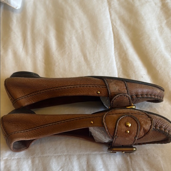 Chloe Brown Leather Flats with Classic Buckle Design - Picture 7 of 8
